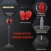 A collage of images showing the components of a children's boxing set. Produktbild-Vorschau