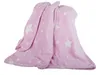 A pink blanket with white stars is folded and displayed against a white background. Anteprima dell’immagine prodotto