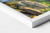 Landschaft mit malerischen Bergen und Wäldern aus der Produktbild-Vorschau 3