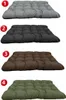 Four different colored dog beds are displayed in a stacked layout, each with a numbered circle indicating its color option. Anteprima dell’immagine prodotto