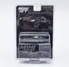 Aston Martin DBS 007 edition noir - blister Mini GT 1:64 Voir les images du produit 2
