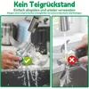 Two side-by-side images showing the cleaning of a food processor blade under running water. The left image shows a correct cleaning method with a green checkmark, while the right image shows an incorrect method with a red cross. Produktbild-Vorschau