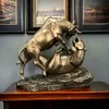 Lutte de marché - Sculpture en bronze Bulle vs Ours 18 × Voir les images du produit 8