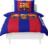 A bed with a duvet cover and pillowcase featuring the FC Barcelona logo and colors. Voir les images du produit