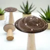 Set de 3 champignons en bois à poser - 14 / 10 / 7 cm - Voir les images du produit 8