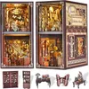 Maison miniature Book Nook - Musée des papillons Voir les images du produit 3
