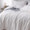 Kremowa Narzuta Dotta 240x260 cm z Mikrofibry - Elegancja i Podgląd zdjęcia produktu 2