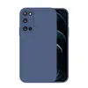 A blue phone case is shown on a white background, with a portion of a smartphone visible on the right side. Produktbild-Vorschau