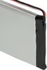 A close-up side view of a flat battery pack with wires extending from the top. Produktbild-Vorschau