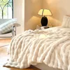 Kuscheldecke Kaninchen Plüsch Decke Kunstfell Warme Produktbild-Vorschau 4