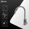 A kitchen faucet is shown with icons and text highlighting its features. Produktbild-Vorschau