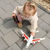 WOOPIE Aereo telecomandato per i passeggeri delle compagnie Anteprima dell’immagine prodotto 4