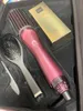 A hair styling tool set is displayed in a black case. Produktbild-Vorschau