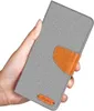 A hand holding a phone case. Produktbild-Vorschau