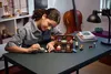 LEGO Wednesday - Die Wohnung des Eiskalten Händchens - Produktbild-Vorschau 15