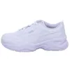 A side view of a white Puma Cilia Mode sneaker against a white background. Podgląd zdjęcia produktu