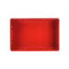 A top-down view of an empty red plastic crate. Voir les images du produit