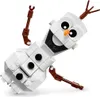 A LEGO® Disney Olaf figure is shown against a white background. Podgląd zdjęcia produktu