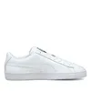 A white Puma Basket Classic XXI Uni Sneaker is shown against a white background. Produktbild-Vorschau