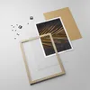 Gerahmtes Poster - Rahmen in heller Eiche - Blatt golden Produktbild-Vorschau 4