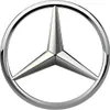 A close-up of the Mercedes-Benz logo. Voir les images du produit