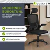 A black ergonomic office chair is shown in a room with a shelf in the background. Text overlays highlight the chair's features. Podgląd zdjęcia produktu