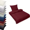 A burgundy duvet cover and pillowcase set is displayed on the right, with a stack of various colored bedding sets on the left. Produktbild-Vorschau