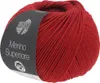 A ball of red yarn with a label. Produktbild-Vorschau