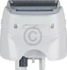 A close-up, front-facing studio shot of a white Braun shaver head attachment. Produktbild-Vorschau