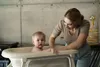 TEGA Baby Faltbare Babybadewanne mit Ablaufstopfen - Beige Produktbild-Vorschau 2