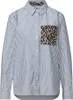 A studio shot of a striped shirt with a leopard print pocket. Produktbild-Vorschau
