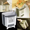 Collage of images showing a foldable trash can being used in different settings. Náhľad obrázku produktu