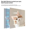 A diagram illustrating blue light filtering with arrows showing the filtering process, overlaid on an image of a cat. Produktbild-Vorschau