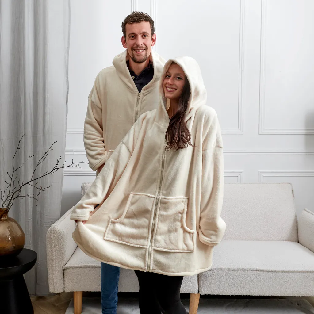 Sweat à Capuche Fermeture Intérieure Idéal pour les Sorties Fraîches