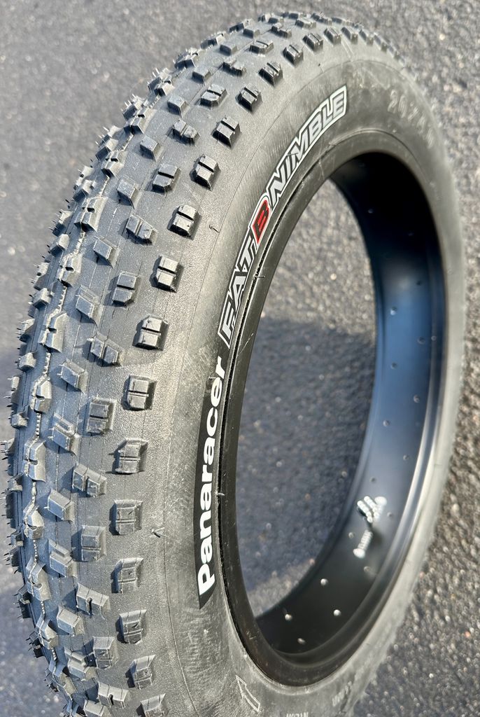 204 Opony Panaracer B Nimble 20 x 4.0 Fat Zdjęcie produktu 