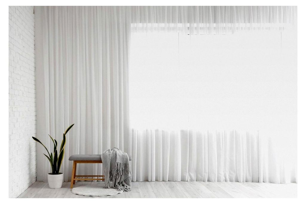 Halbtransparente Gardinen mit Kräuselband und Voile Bleibandabschluss in Weiß (HxB 230x400 cm)