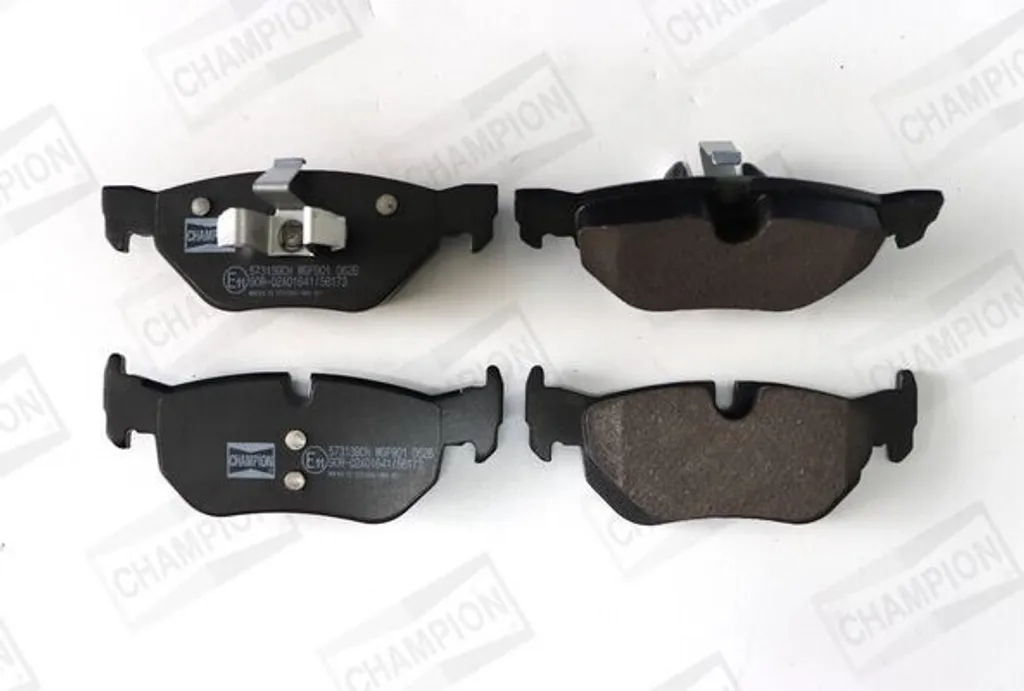 Plaquettes de frein CHAMPION 573139CH haute endurance pour BMW E82 E90