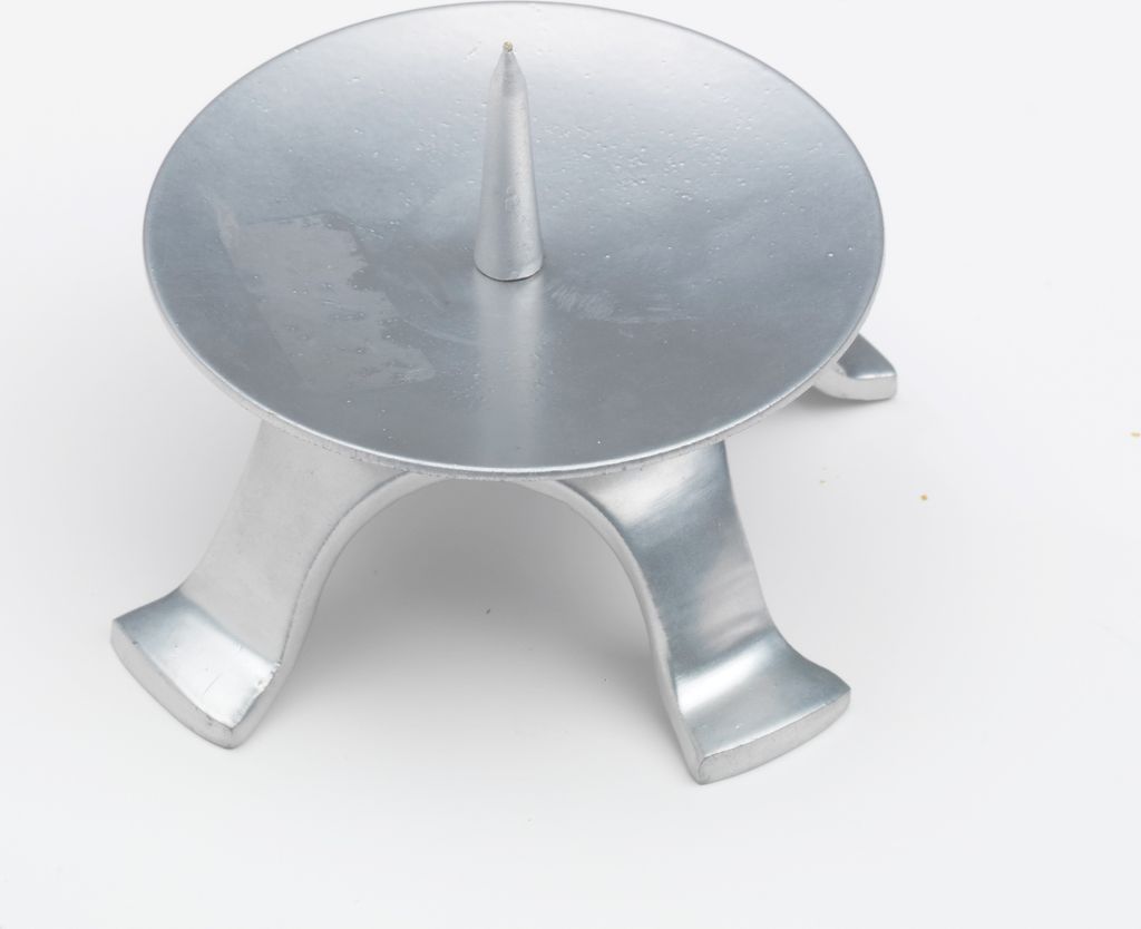Kerzenleuchter Vierfuß Eisen in Silber Ø 9,5 cm mit großem Dorn für Kerzen, Altarkerzen, Hochzeitskerzen, Taufkerzen