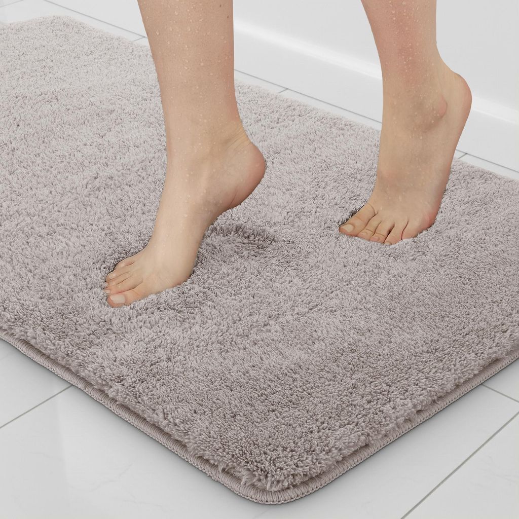 Universelle Matte Dariana Comfort 60×50 cm Hellgrau rutschfeste weiche Badematte, Badteppich für Badezimmer, Küche und Wohnzimmer