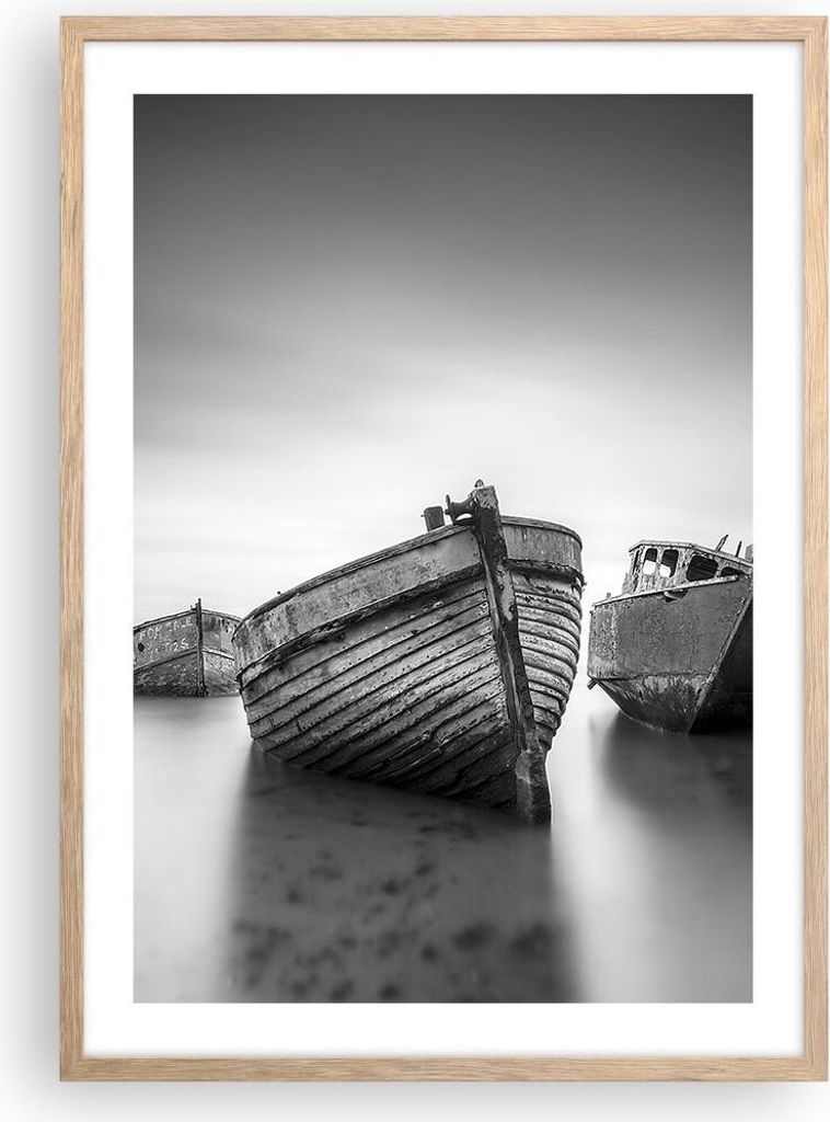 Gerahmtes Poster - Rahmen in heller Eiche - £ódŸ Wrack Schiff - 50x70 cm - Wand Bild - Wanddeko - Wandbilder - Kunstposter - Wandposter - Bilder...