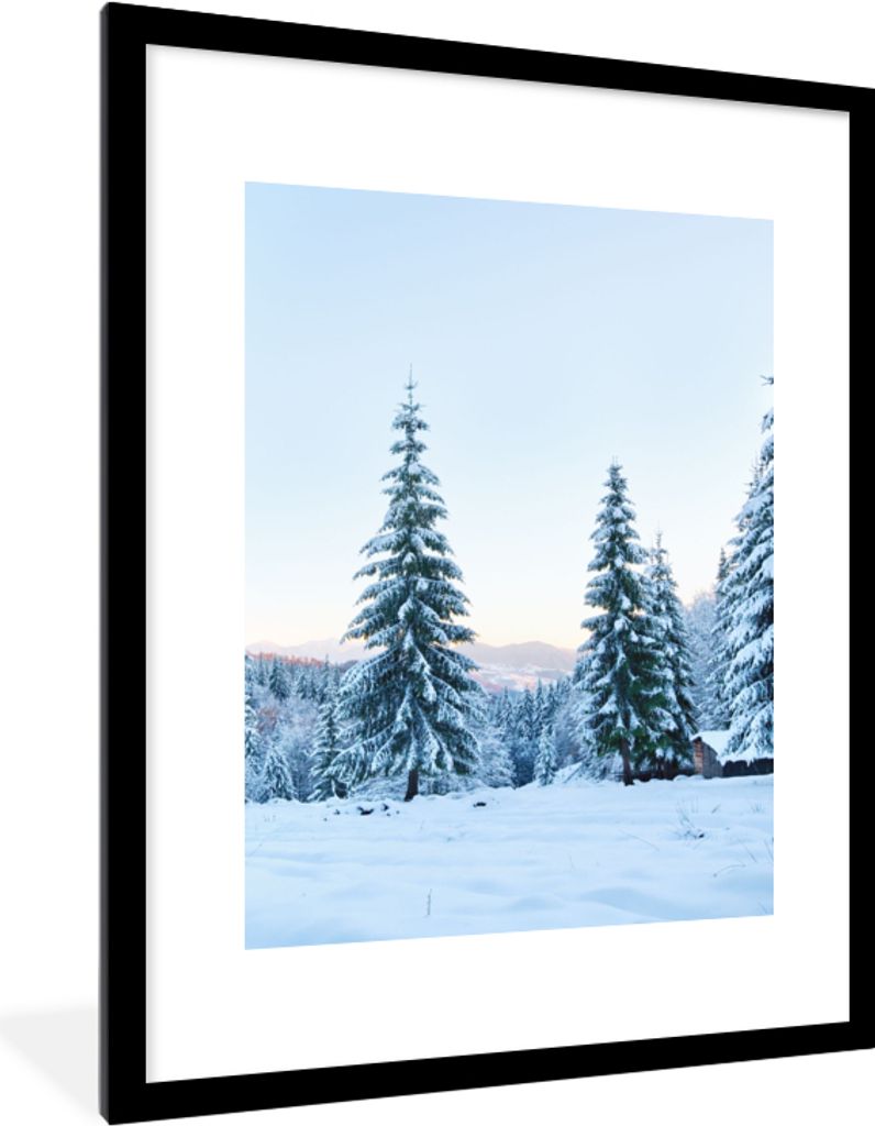 MuchoWow Gerahmtes Poster Winter - Schnee - Bäume 60x80 cm - Poster mit Schwarzem Bilderrahmen Wandposter Rahmen Foto Bilder - Wohnzimmer - Deko...