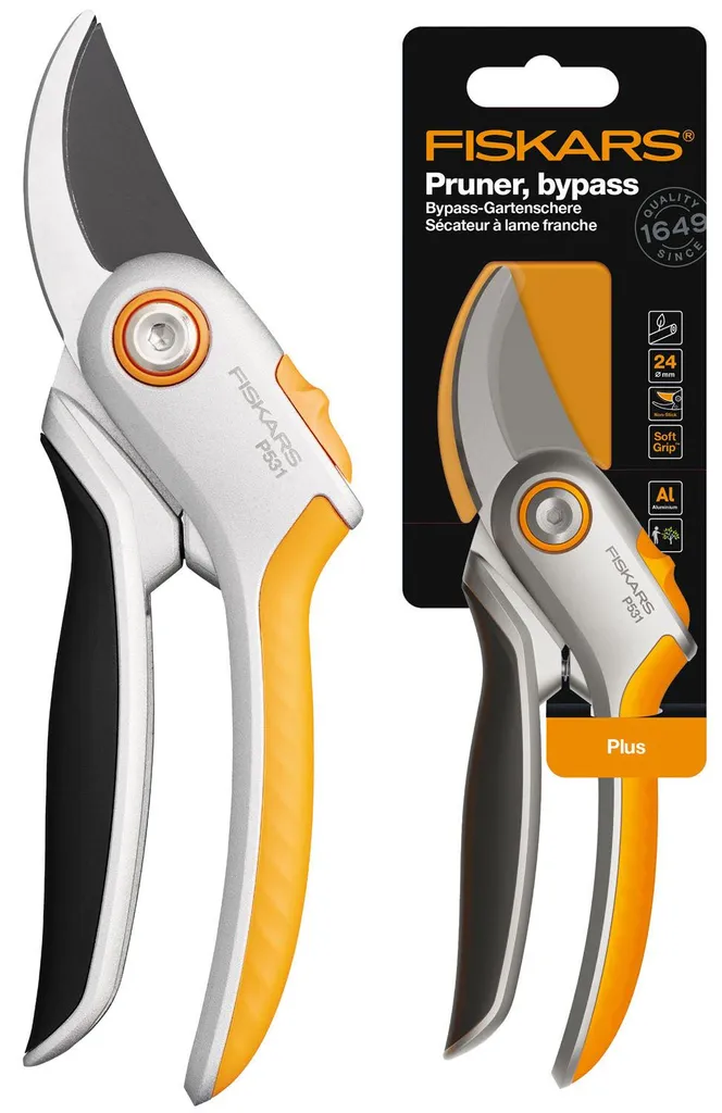 Sécateur FISKARS P531 bypass avec lames en acier trempé anti-adhérent