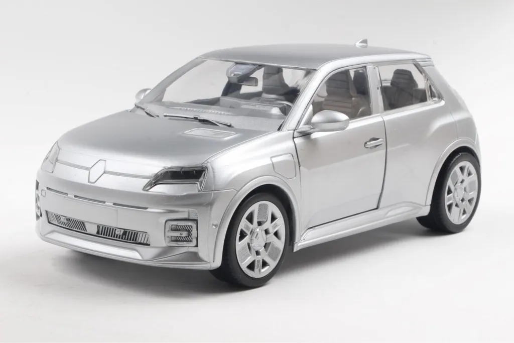 Miniature Renault 5 E-Tech 2024 Jaune Pop 1/18 - Cadeau pour Collectionneur