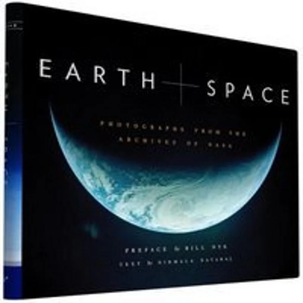 Earth and Space : Album Photos Haute Définition et Reliure Luxe