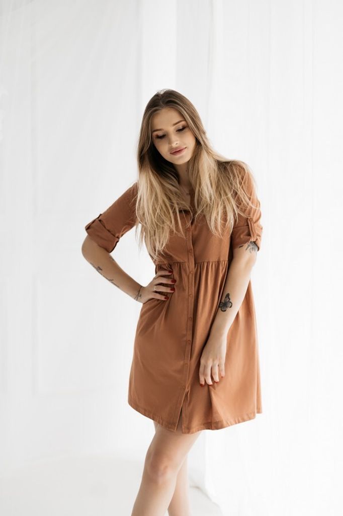 DOLCE SONNO Stillnachthemd – Umstandsnachthemd mit 3/4-Ärmeln für Schwangere und Stillende - 100% Baumwolle - PARIS CARAMEL M