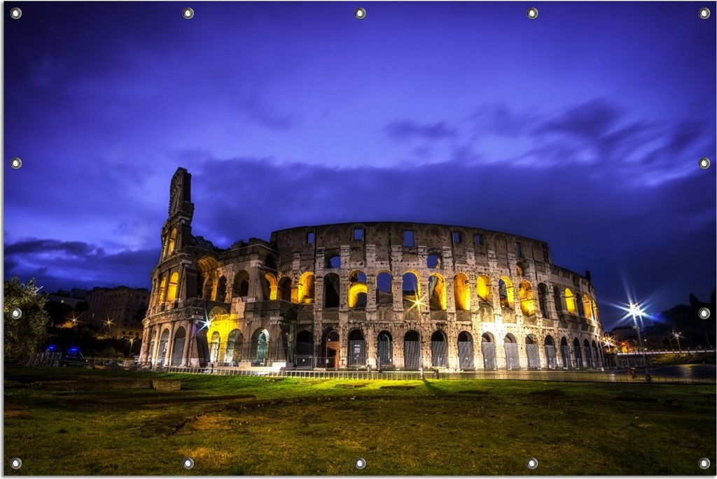 Wallario Outdoor-Poster für Garten oder Balkon, Motiv Italien bei Nacht - Kollosseum in Rom, beleuchtet am Abend, in ca. 120 x 180 cm