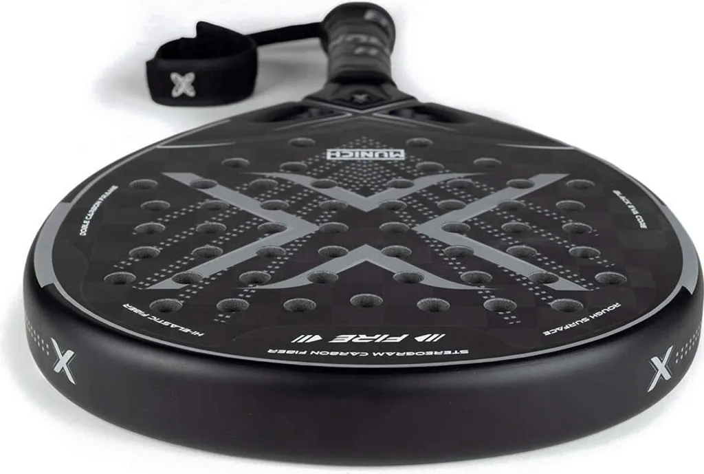 Raquette de padel Munich 64 Noir - Modèle Performance One Size Pro