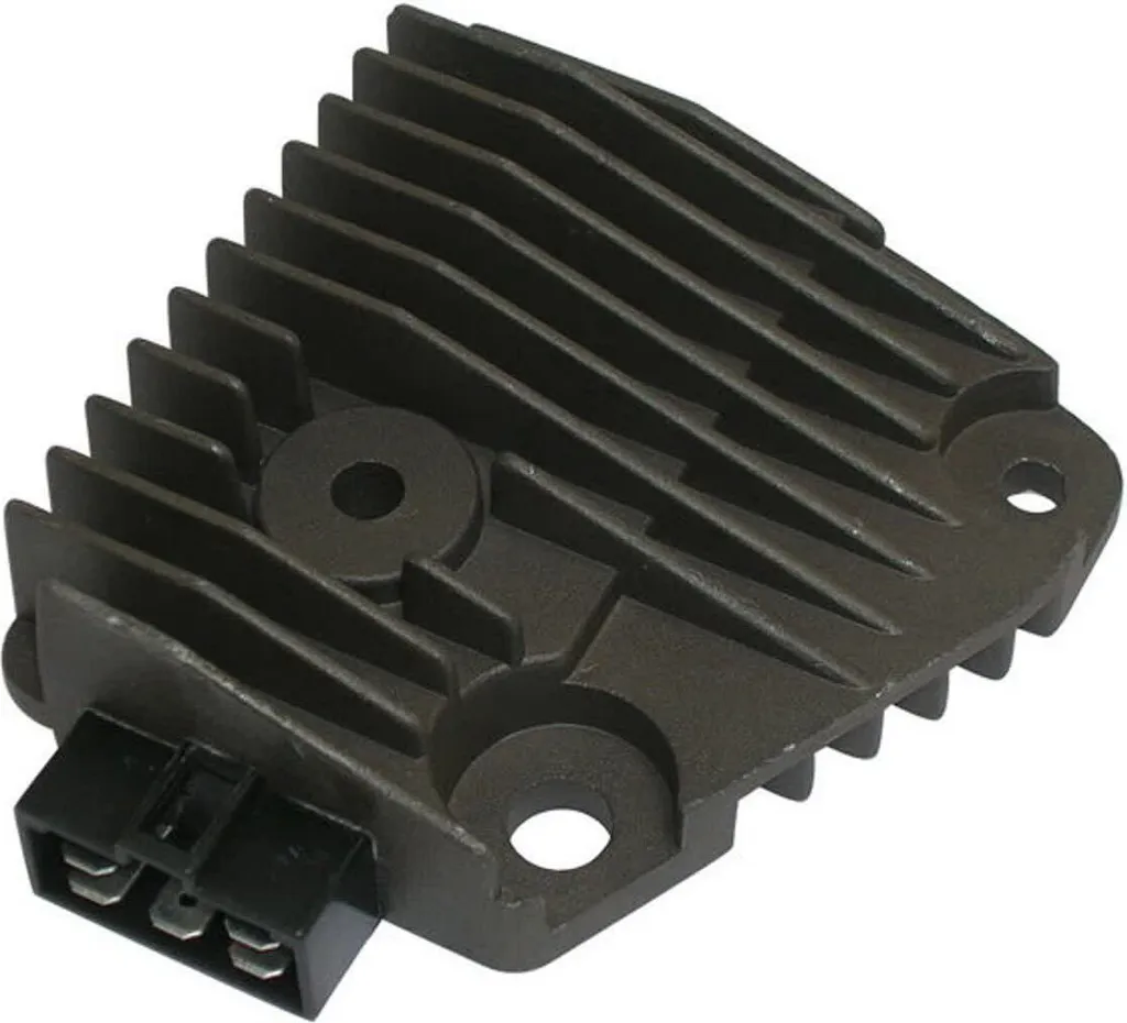 Régulateur 12V 5 Faston triphasé SGR pour réparer le circuit de charge