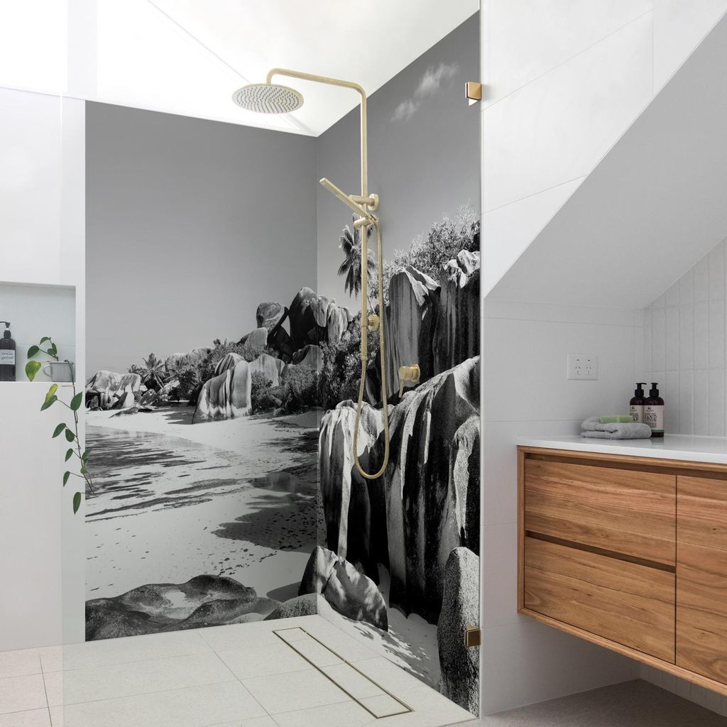 Duschrückwand Strand selbstklebend - 0.61 mm Wandpaneel wasserfest Palme schwarz weiss Maritim Badrückwand fugenlos Premium matt 90x210 cm