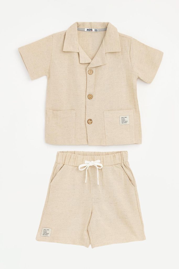 Jungen Set - Kurzarmhemd + Shorts - Größe 98 - Leicht und atmungsaktiv - Ideal für den Sommer
